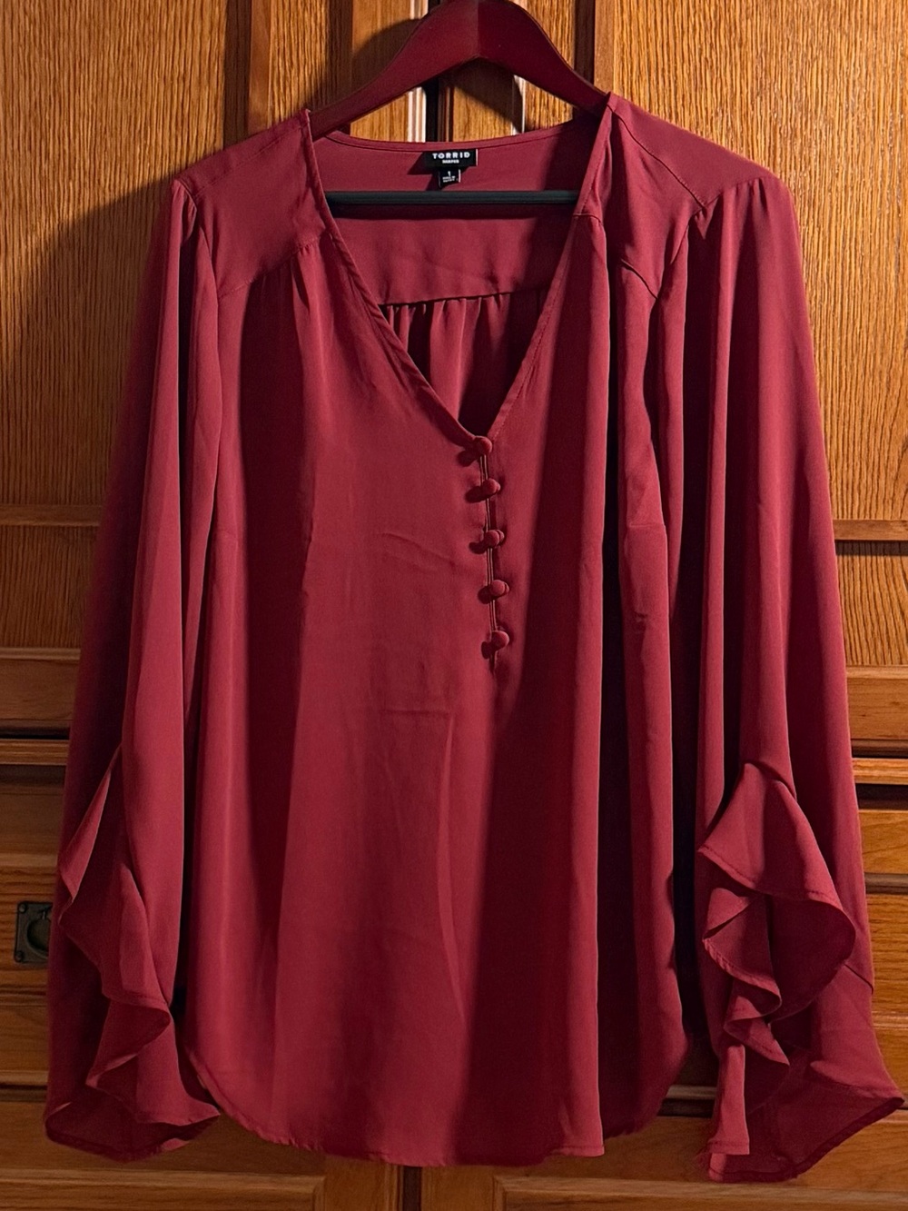 Torrid Harper Ruffle Bell Sleeve V-Neck Blouse Syrah Georgette Romantic Boho
